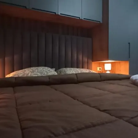 Reyna Sea View Apartment Durrës